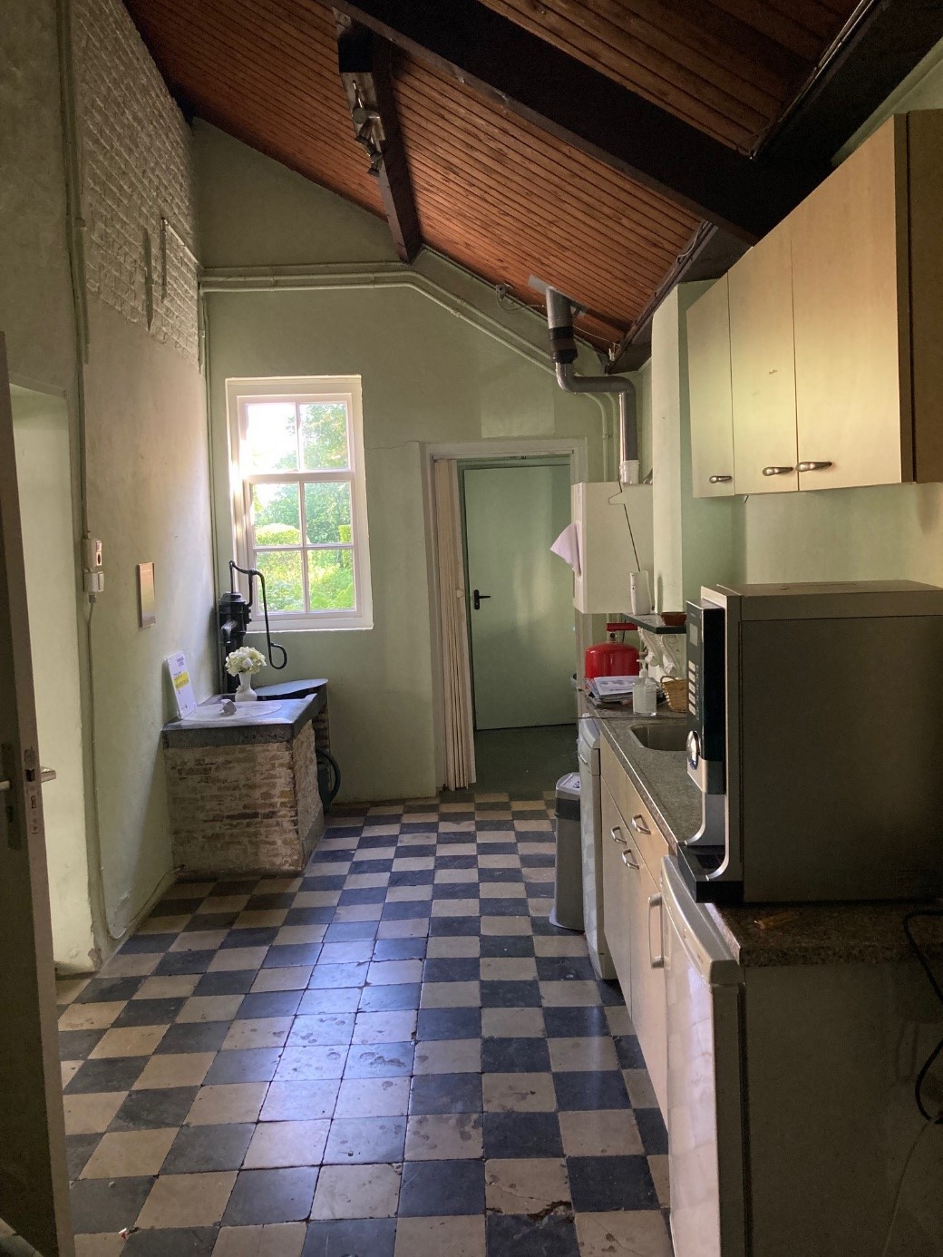 Binnenkant woning keuken